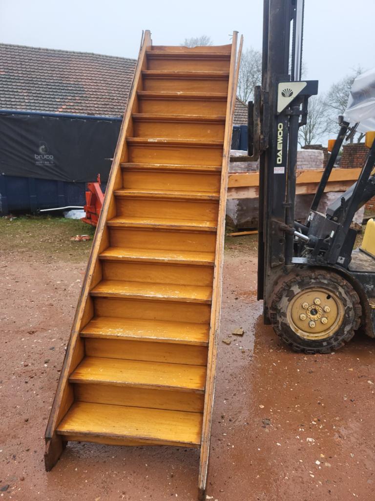 Houten trappen eik, beuk, ...., Doe-het-zelf en Bouw, Ophalen, Trap