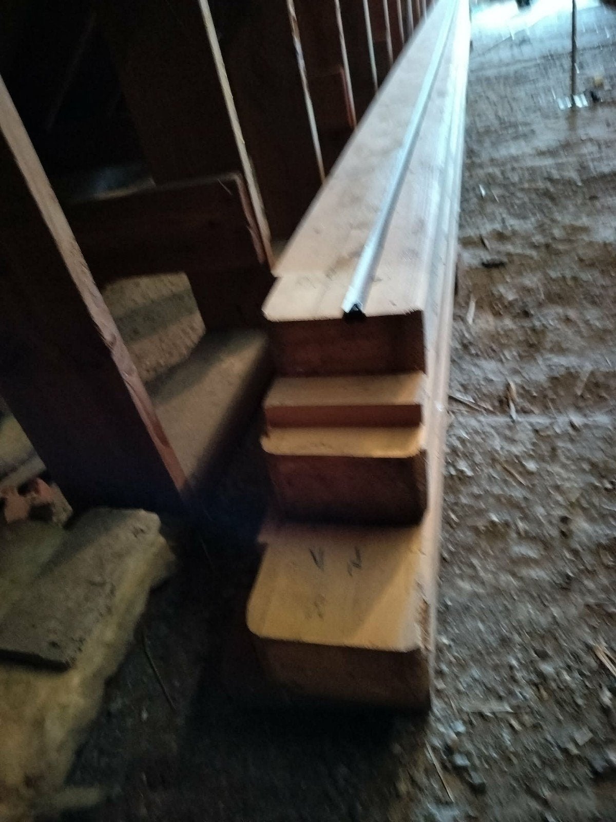 3 houten balken (>4 meter), Jardin & Terrasse, Poteaux, Poutres & Planches, Enlèvement, Poutres