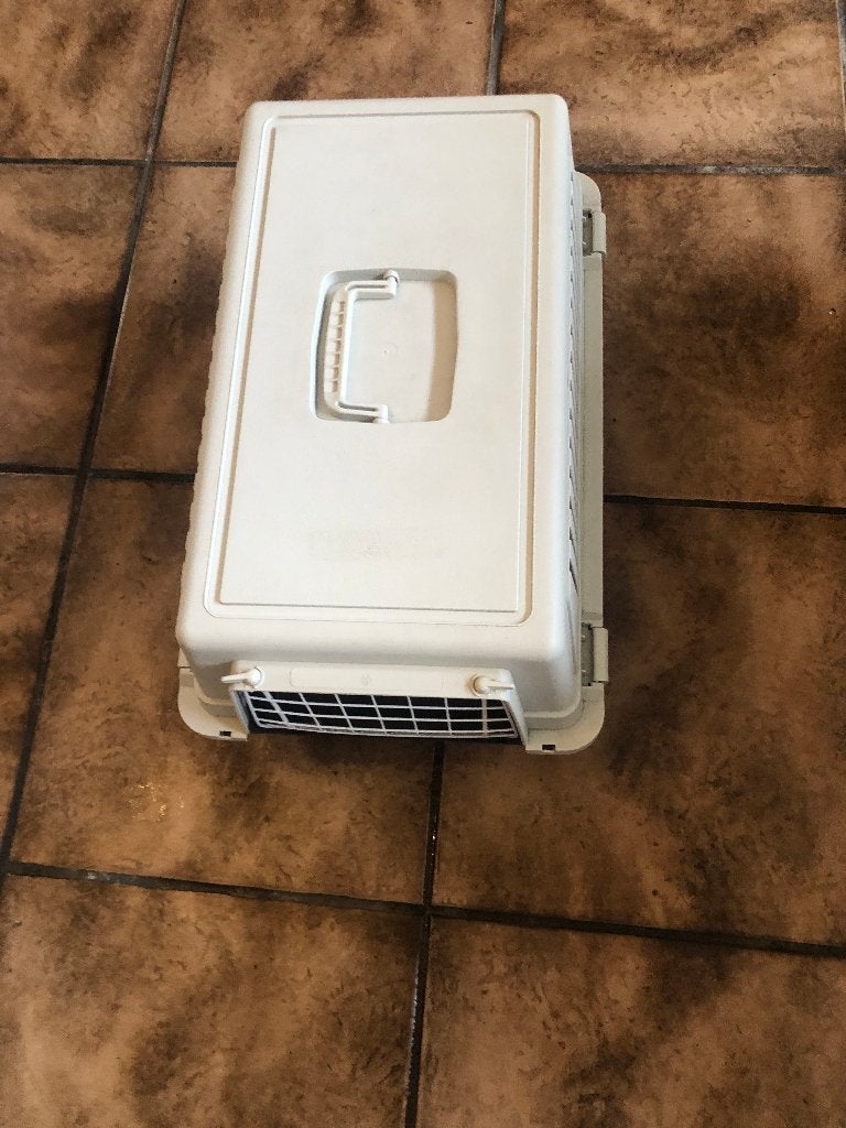 Une cage de transport pour chat ou autre animal, Enlèvement, Comme neuf