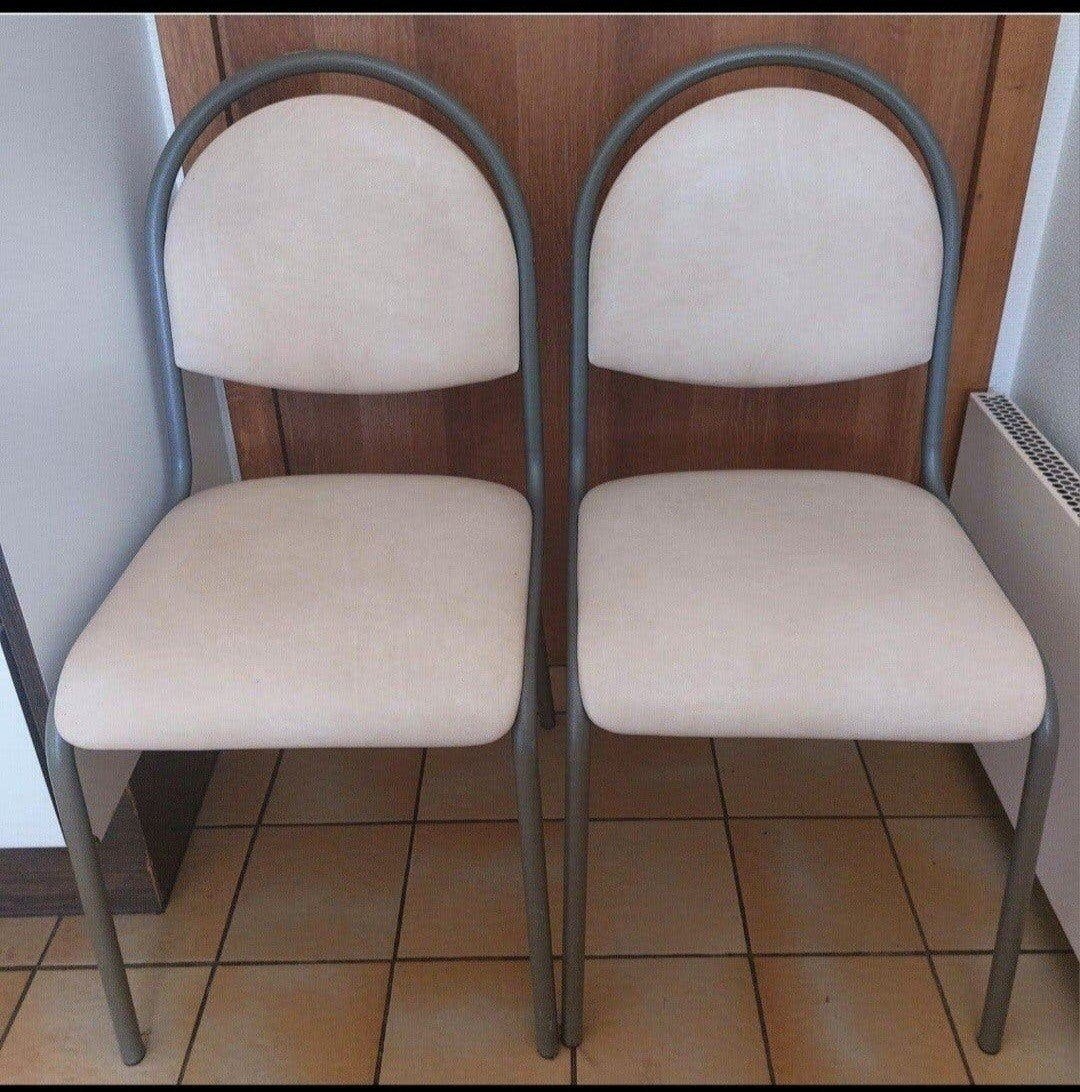 2 keuken stoelen, Ophalen