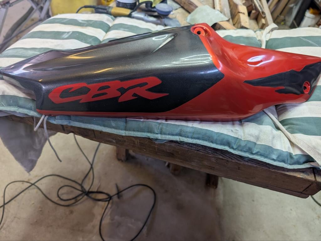 CBR900RR 1998-99 kuip rechter zijkant achter, Motoren, Ophalen of Verzenden, Gebruikt