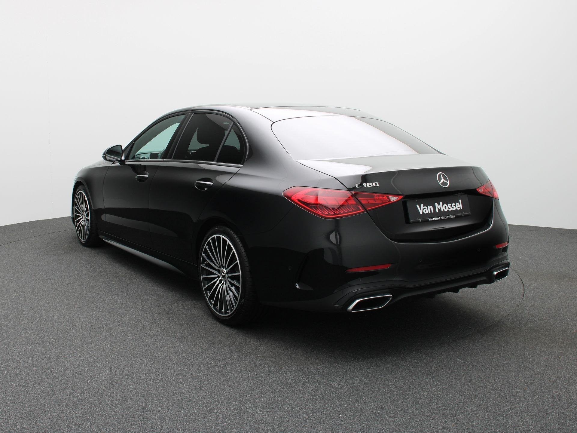 Mercedes-Benz C 180 AMG Line Berline + CARPLAY + LED + CAMER, Auto's, Automaat, 4 cilinders, Zwart, https://public.car-pass.be/vhr/147a2e74-f566-4f6d-b1c7-fac38bf468b3