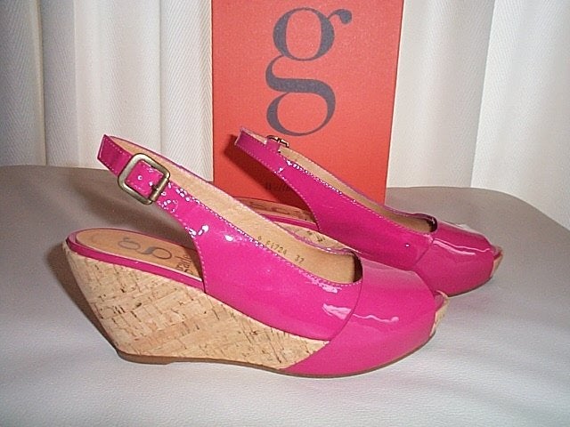 Mooie Essentiel Schoenen GADEA Wedges 37/38 €129,95, Ophalen of Verzenden, Zo goed als nieuw, Roze, Gadea