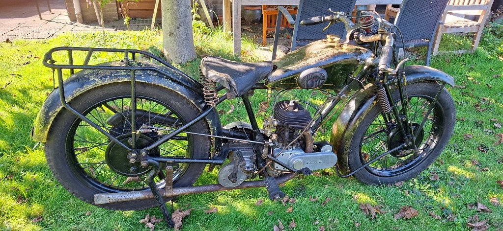 Sarolea 1929,1e lak