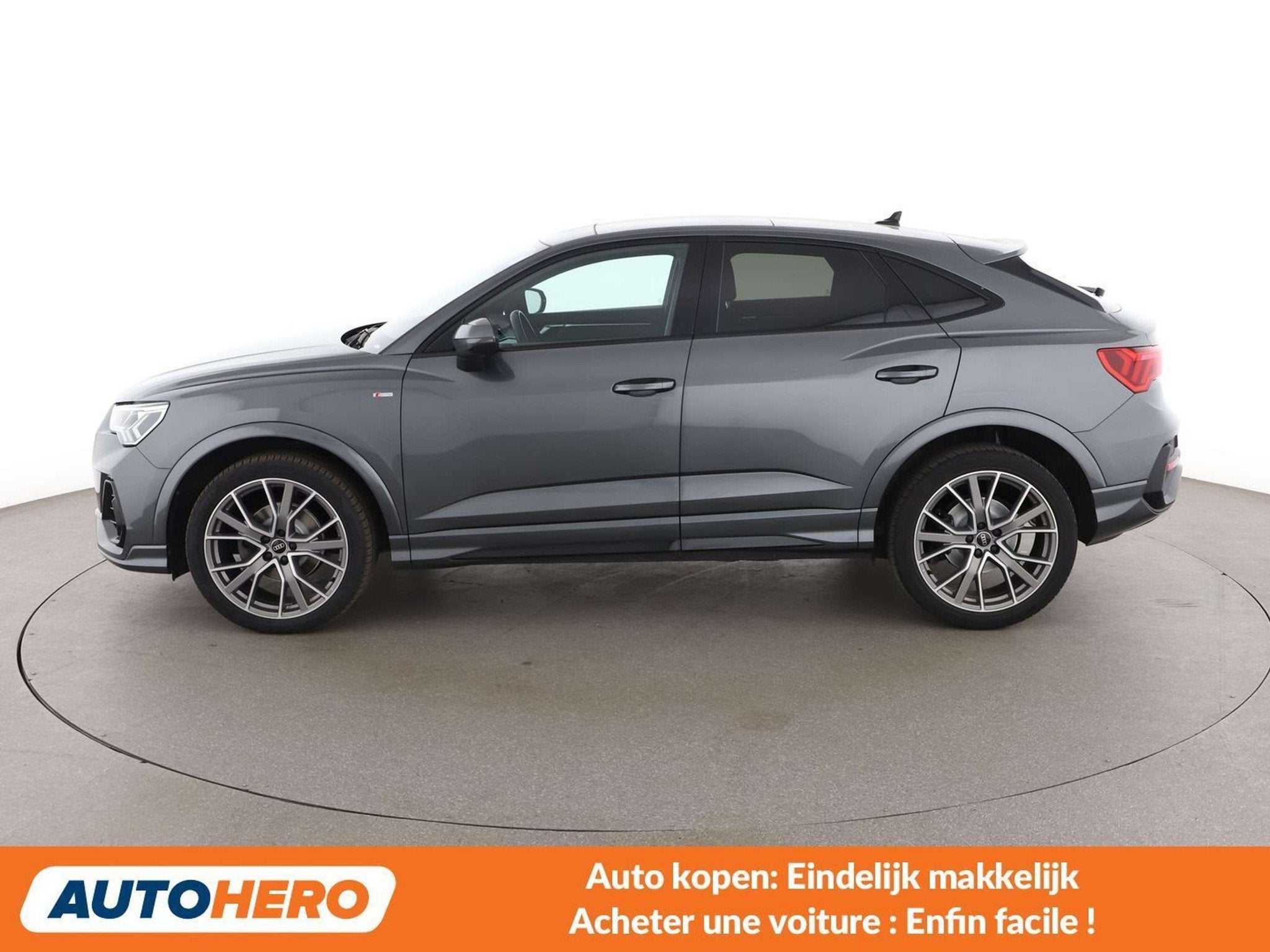 Audi Q3 35 TDI S line (année de construction 2022), Autos, Audi, Argent ou Gris, Achat, Détection des panneaux routiers, 5 portes