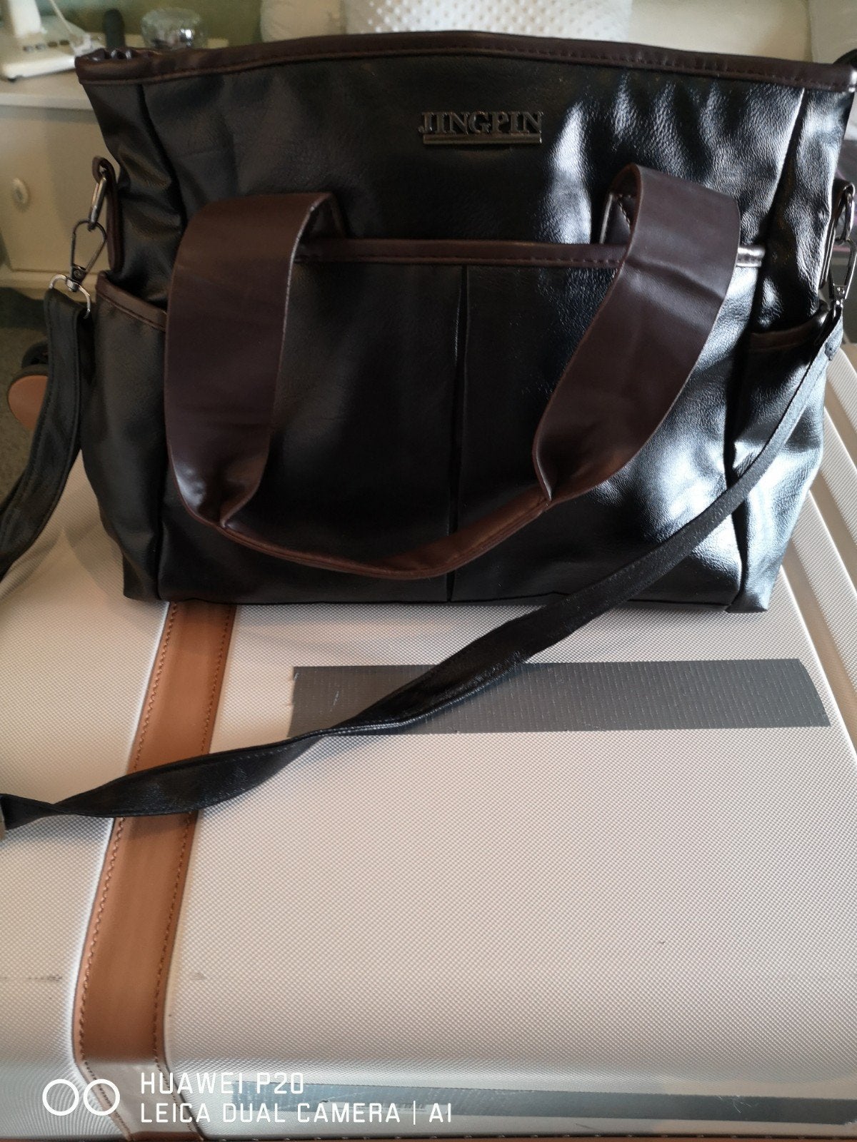 sac à main noir brun en simili, Enfants & Bébés, Enlèvement ou Envoi, Noir