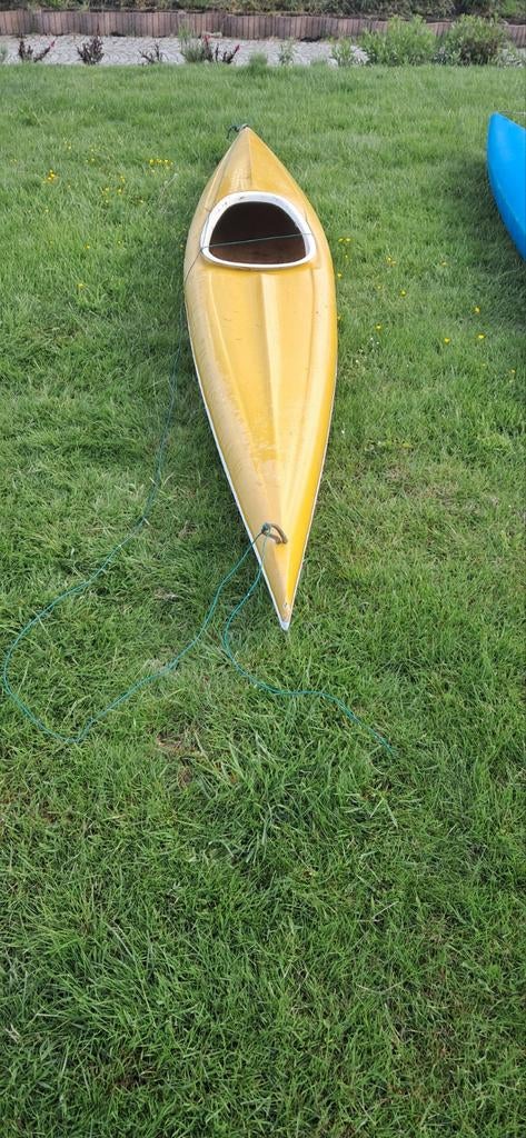 Geel en blauwr kano, Watersport en Boten, Kano's, Ophalen