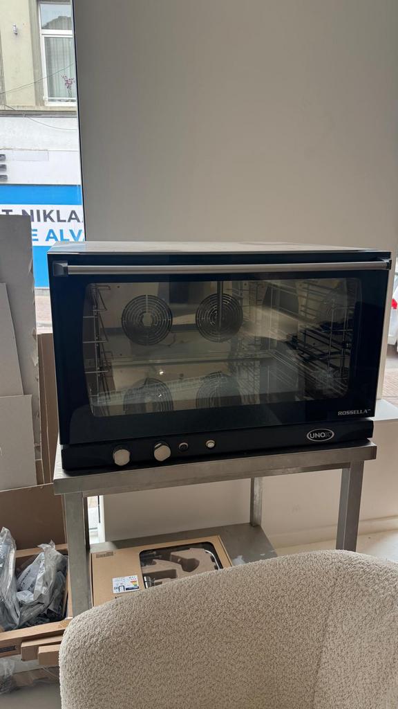 Unox rossella oven, Enlèvement
