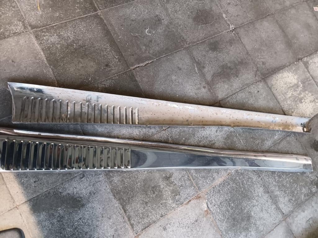 Treeplanken en bevestiging luidsprekers kever, Ophalen