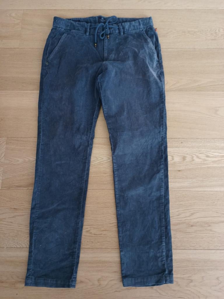 2 broeken ribfluweel new Zealand Auckland maat 32/32, Ophalen