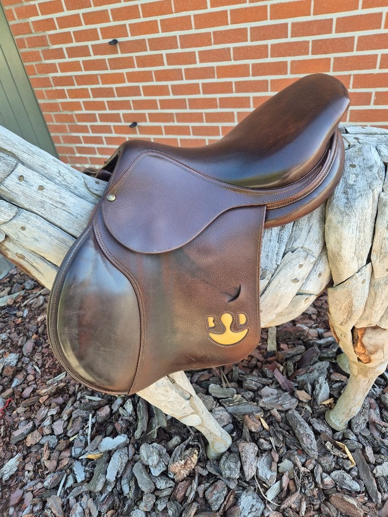 Verschillende zadels Bruno delgrange /antares /Meyer, Animaux & Accessoires, Comme neuf, Housse de selle incluse, Autres marques