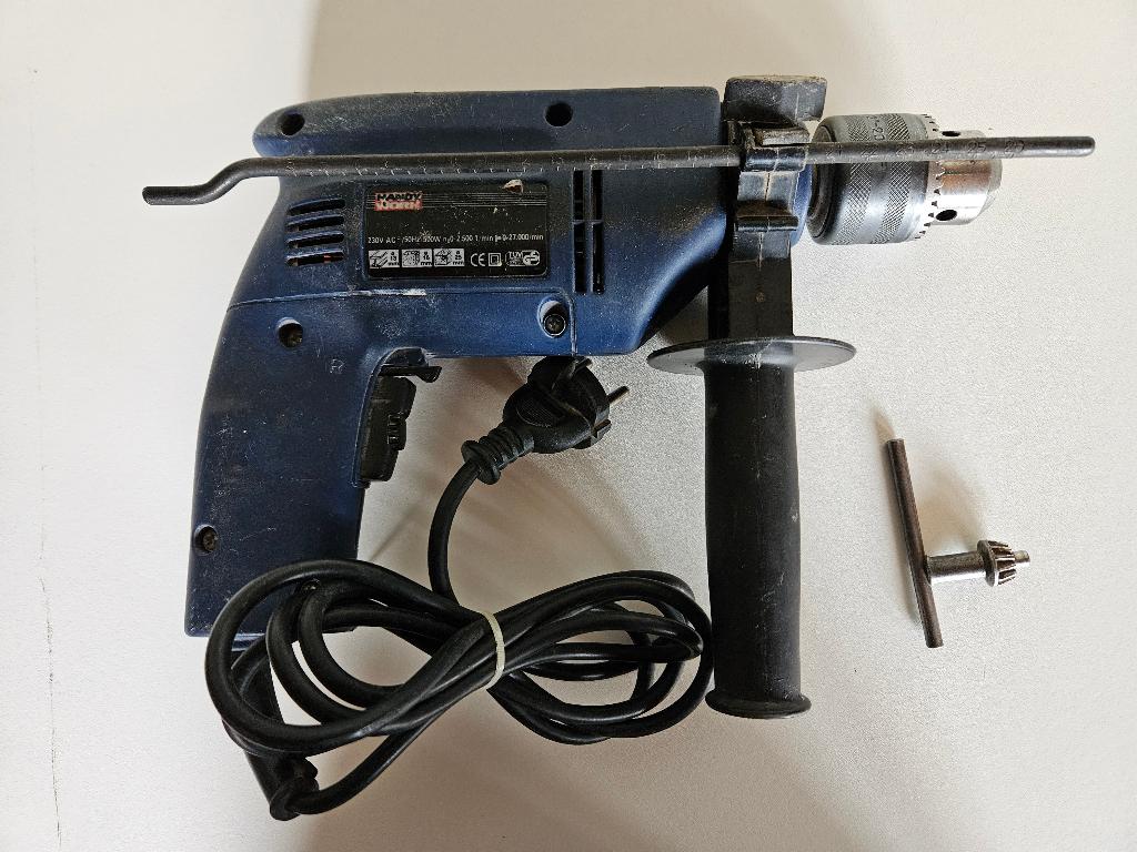 Elektrische boormachine handy work 500 watt, Doe-het-zelf en Bouw, Gereedschap | Boormachines, Variabele snelheid, Zo goed als nieuw