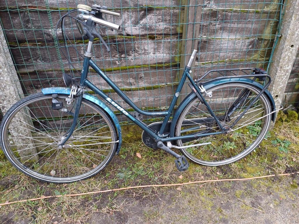 Damesfiets met werk, Ophalen
