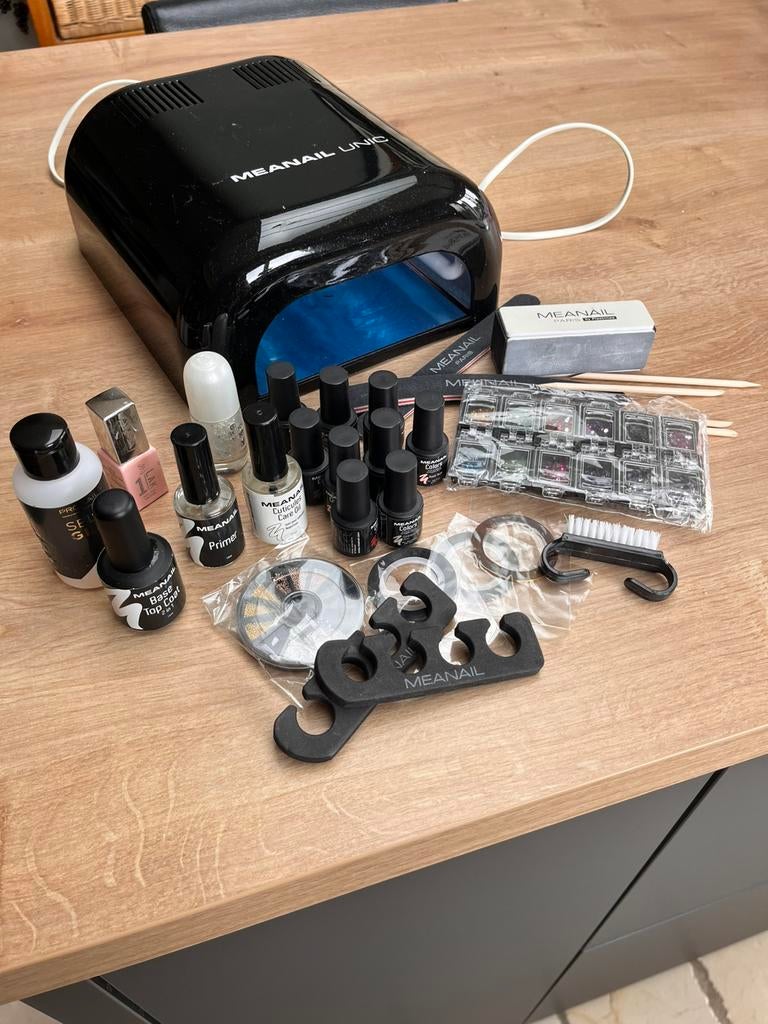 Lampes uv ongles + accessoires, Enlèvement, Utilisé, Mains et Ongles, Accessoires
