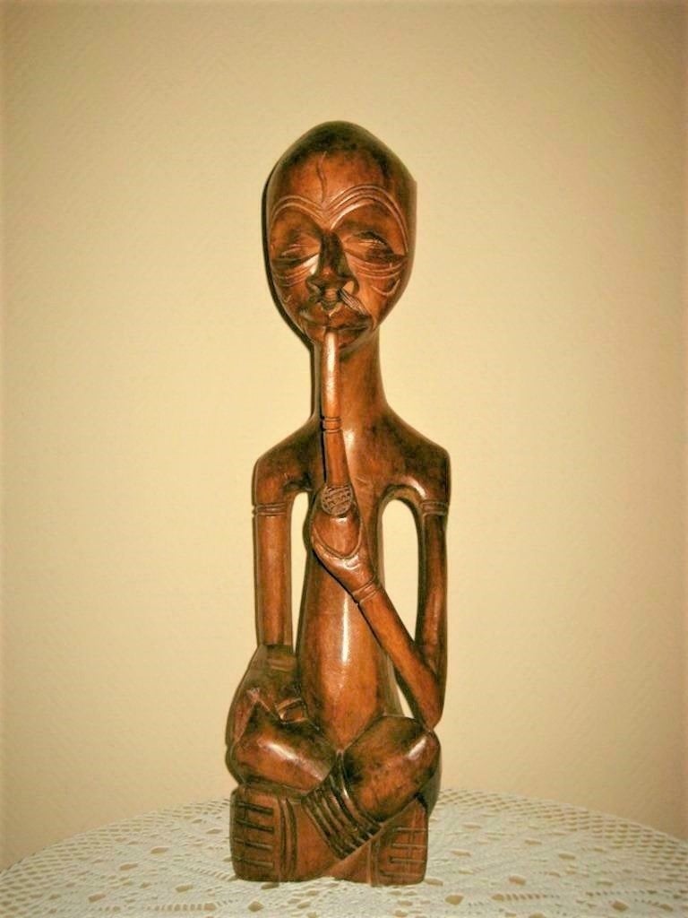 Mooi Afrikaans oude handgesneden op tropisch hout sculptuur, Bois, Enlèvement ou Envoi, Brun, Fait main
