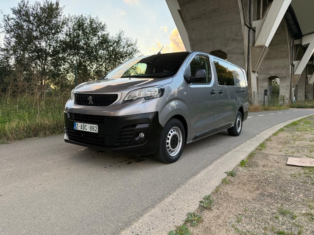 PEUGEOT EXPERT 2.0 HDi L3 DoubleCabine/6 places/Euro 6d/59km, Auto's, Dealer onderhouden, 4 cilinders, Navigatiesysteem, Bedrijf