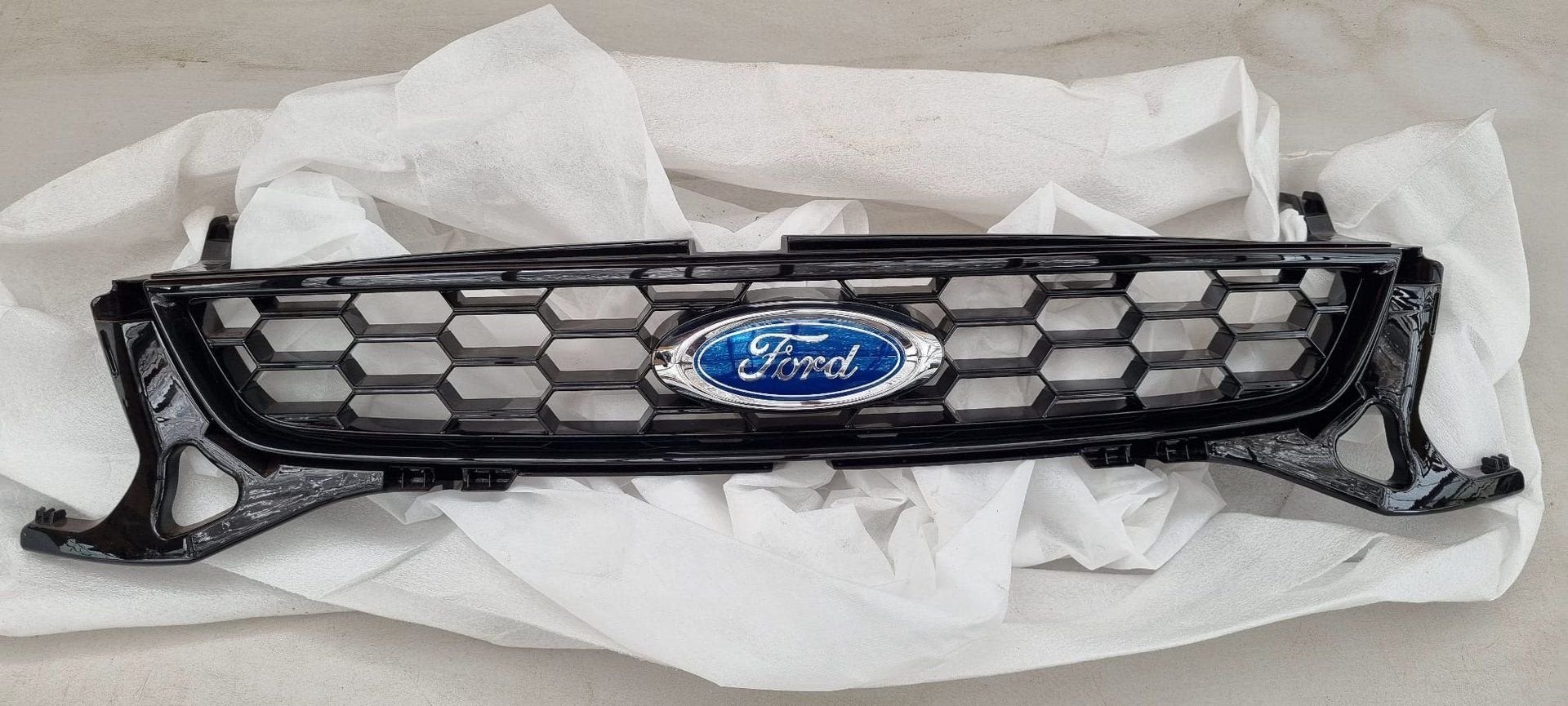 FORD MONDEO MK4 GRILLE 1451951 NIEUW, Auto-onderdelen, Gebruikt, -, -, Ophalen of Verzenden