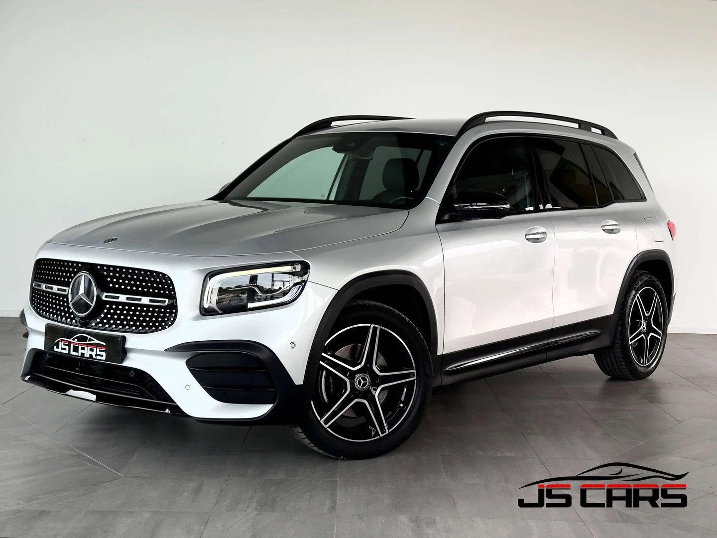 Mercedes-Benz GLB 180 d PACK AMG-1ERPRO-COCKPIT-CARPLAY-CAME, Argent ou Gris, Achat, Euro 6, Entreprise