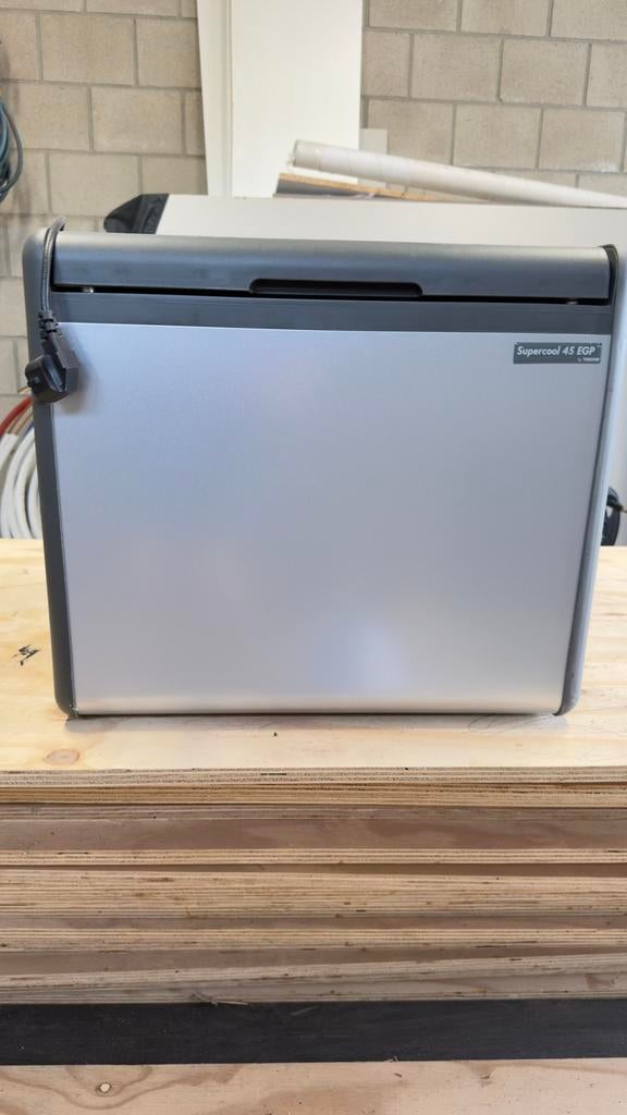 Frigo, Enlèvement, Comme neuf