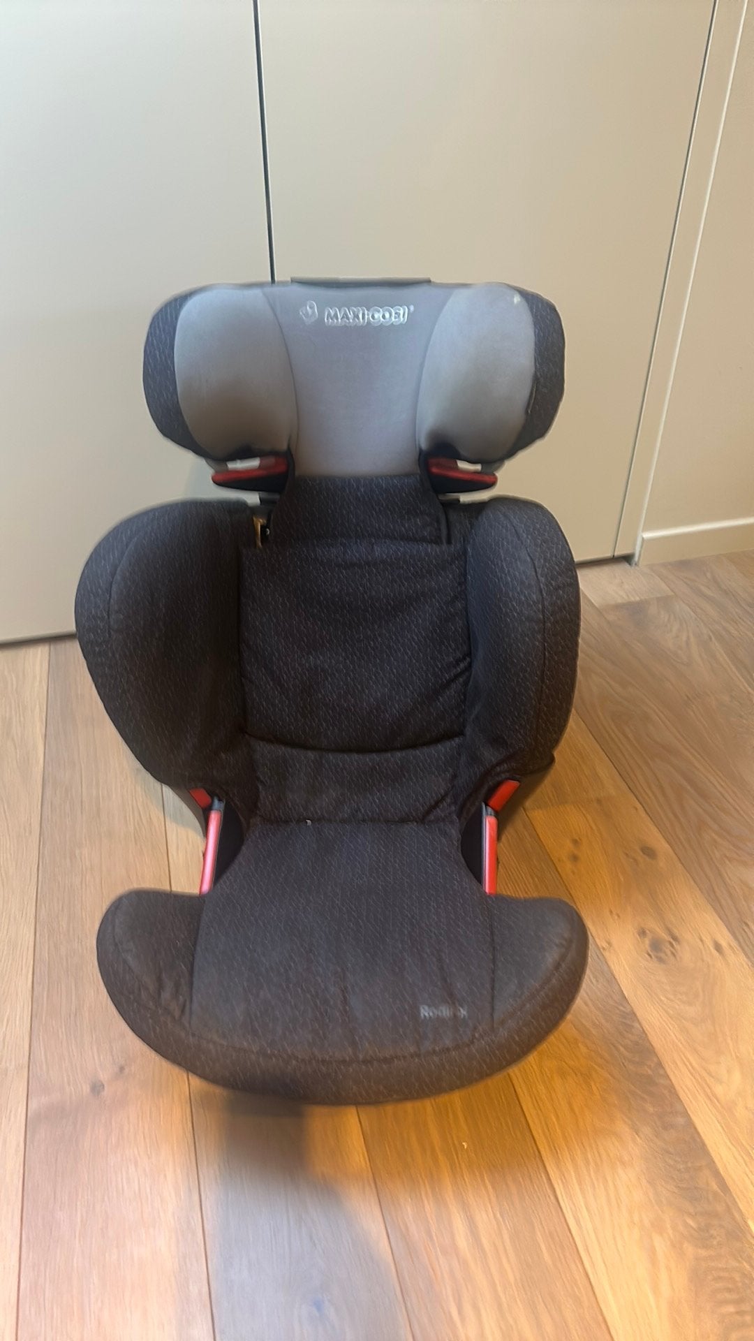 Maxi Cosy kinderzitje (RODIFIX), Kinderen en Baby's, Ophalen, Verstelbare rugleuning, Gebruikt, 15 t/m 36 kg