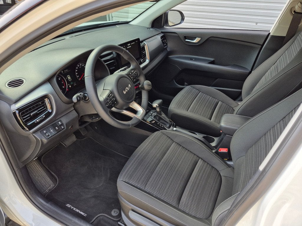 Kia Stonic T Pulse 7DCT - 5632 KM! - LEZ VALID 2035 - AUTOMA, Euro 6, Entreprise, Carnet d'entretien, Autres couleurs