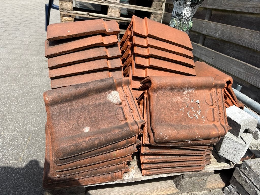 Gratis pottelberg hoekpannen, Doe-het-zelf en Bouw, Dakpannen en Dakbedekking, Ophalen, Gebruikt, Steen of Klei, Dakpannen