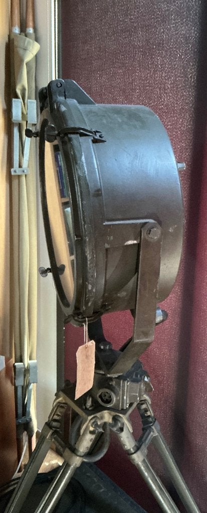 US WWII WO2 anti aircraft zoeklamp, searchlight met kisten, Collections, Objets militaires | Seconde Guerre mondiale, Enlèvement