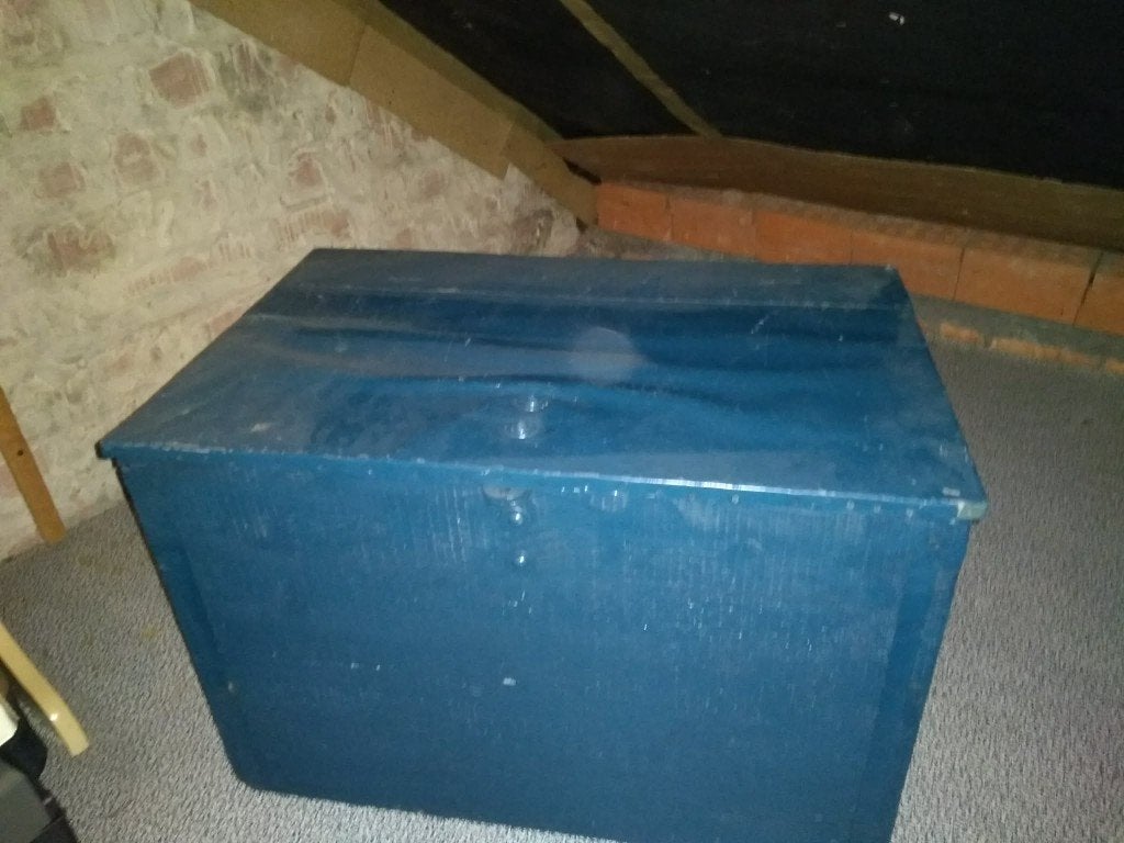 coffre ancien en bois et métallique, Enlèvement