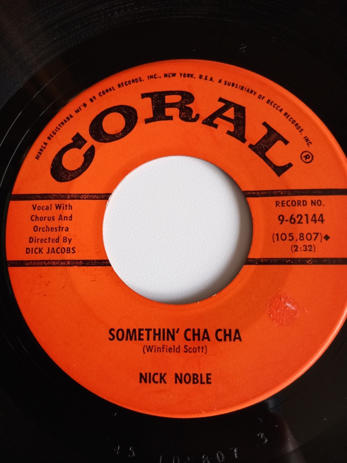 NICK NOBLE. SOMETHIN CHA CHA. USA  45T, Ophalen of Verzenden