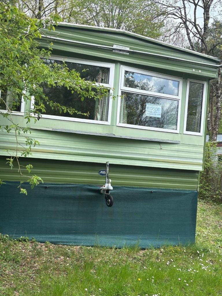 Gemeubileerde caravan gelegen in de Ardennen te koop, Tot en met 4