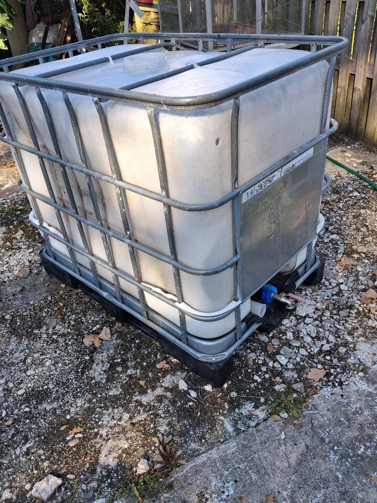 lbc waterton, Ophalen, Kunststof, Gebruikt, Met kraantje