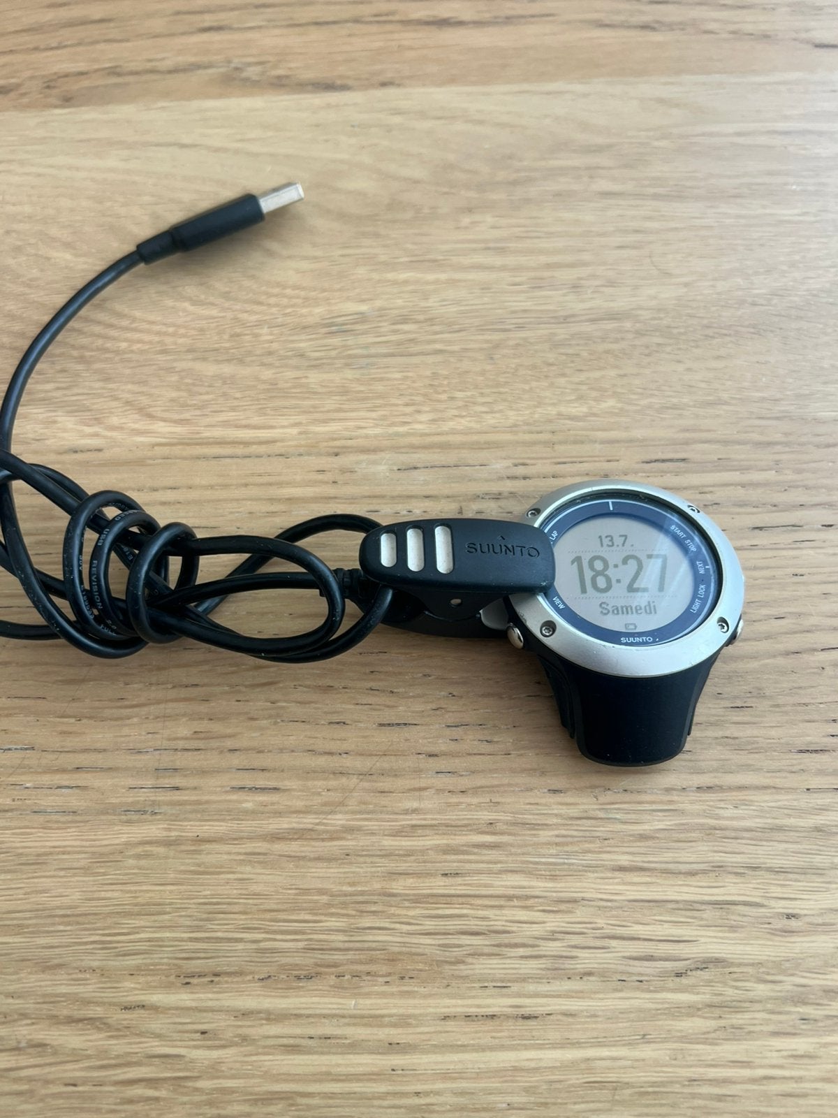 Montre  Suunto, Handtassen en Accessoires, Ophalen, Zo goed als nieuw