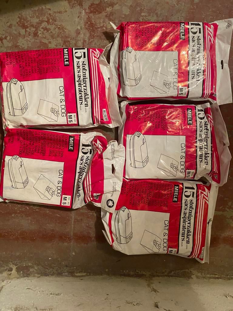 Sacs aspirateur Miele Cat & Dog M5 – Neufs, Enlèvement, Neuf