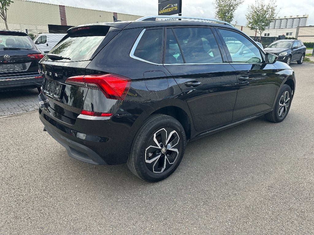 Skoda Kamiq, 1.0 TSI, 110 pk!! Carplay-Android, Autos, Achat, Euro 6, Entreprise, Boîte manuelle