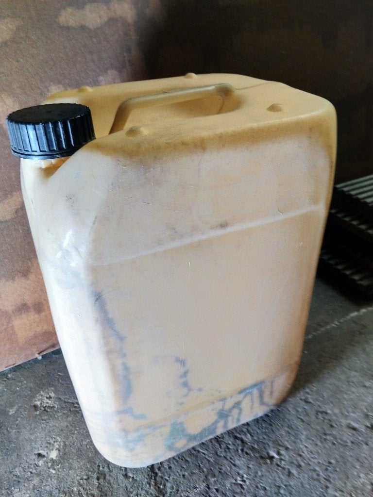 kunststof Jerrycans 20L/ 25L - 5 st, Ophalen