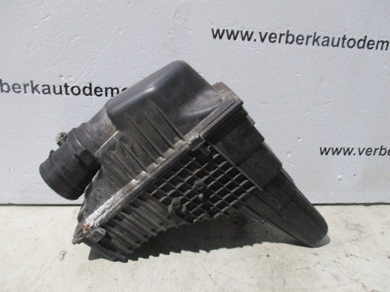 BOITIER FILTRE À AIR Peugeot 607 (9D / U) (96-290-403-80), Kontakt-peugeot@peugeot.com, Utilisé, Peugeot Deutschland GmbH, Bahnhofsplatz
65423  Rüsselsheim, DE