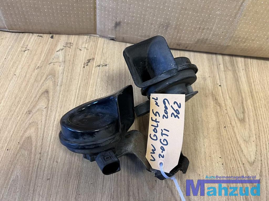 VW GOLF 5 GTI Dubbel toeter claxon 2003-2009, Gebruikt, Volkswagen, Volkswagen AG, Vw@volkswagen.de