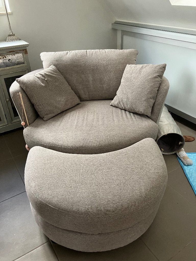 Feauteuil met poef, Huis en Inrichting, Ophalen, Gebruikt, Stof