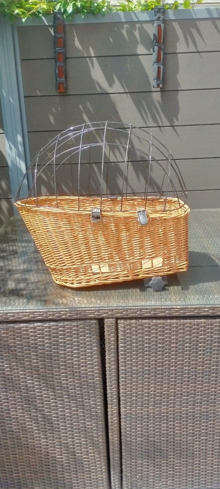 Honden fiets mandje om achteraan de fiets te zetten, Dieren en Toebehoren, Hondenmanden, Ophalen