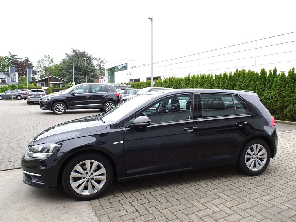 Volkswagen Golf 1.5TSi 5d Comf. CARPLAY,CAMERA,ADAPT. CRUISE, Stof, 4 cilinders, Adaptive Cruise Control, Zwart