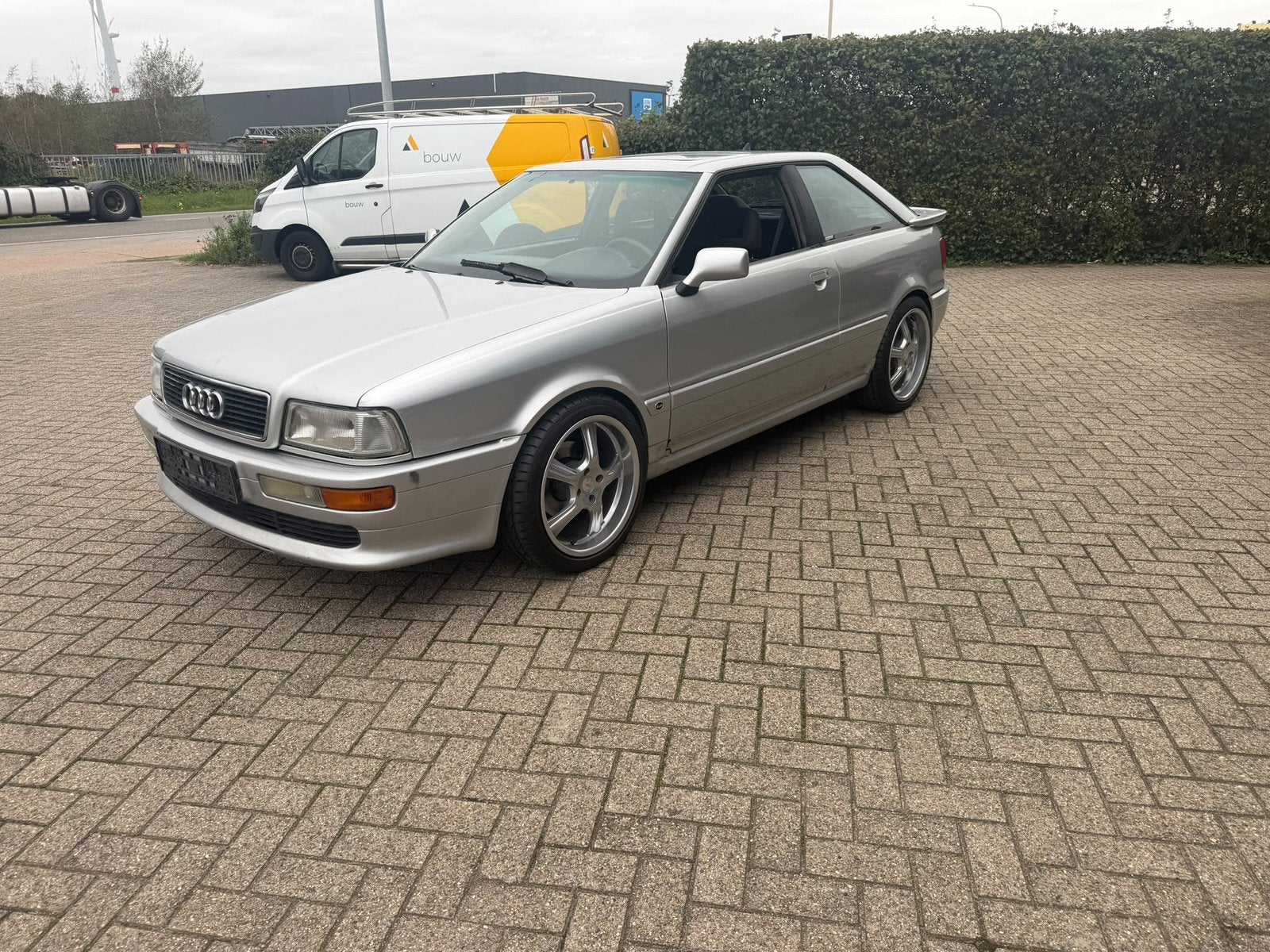 Coupe quattro 2.8 v6, Autos, Euro 2, Argent ou Gris, Achat, Boîte manuelle