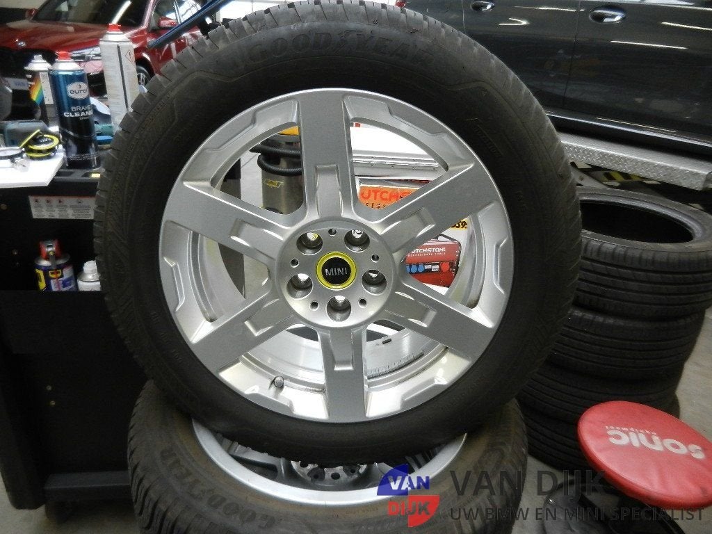 All Season bandenset origineel 18 inch MINI COUNTRYMAN U25, Pneus et Jantes, 4 Saisons, Véhicule de tourisme, -