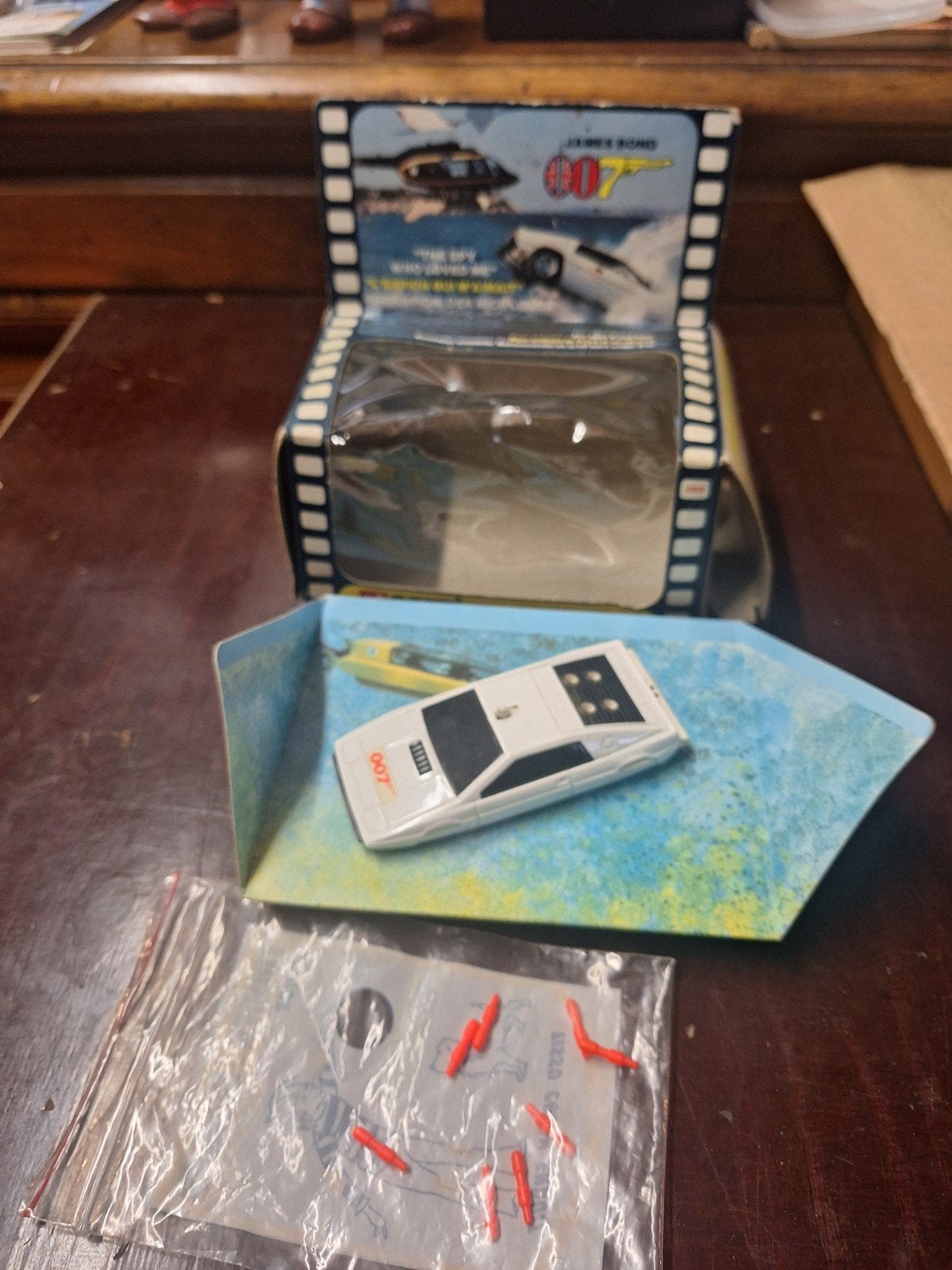 Corgi Toys 269 - James Bond Lotus Esprit (1977) - Boîte d'or, Collections, Enlèvement ou Envoi