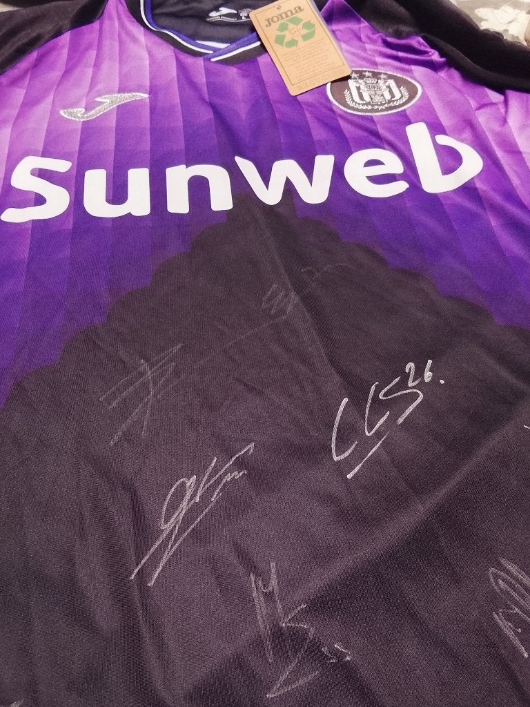 Maillot football taille L dédicace Anderlecht, Sports & Fitness, Taille L, Enlèvement ou Envoi, Neuf, Maillot
