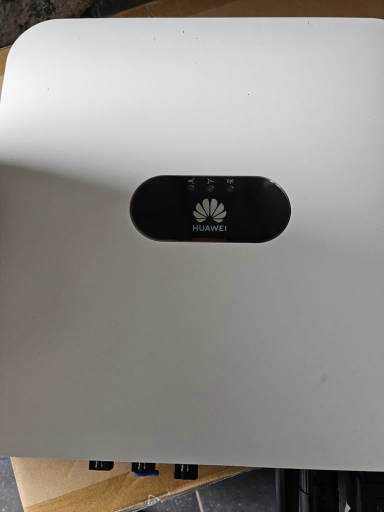 Zonnepaneel Huawei sun2000 ktl-l1 omvormer, Enlèvement
