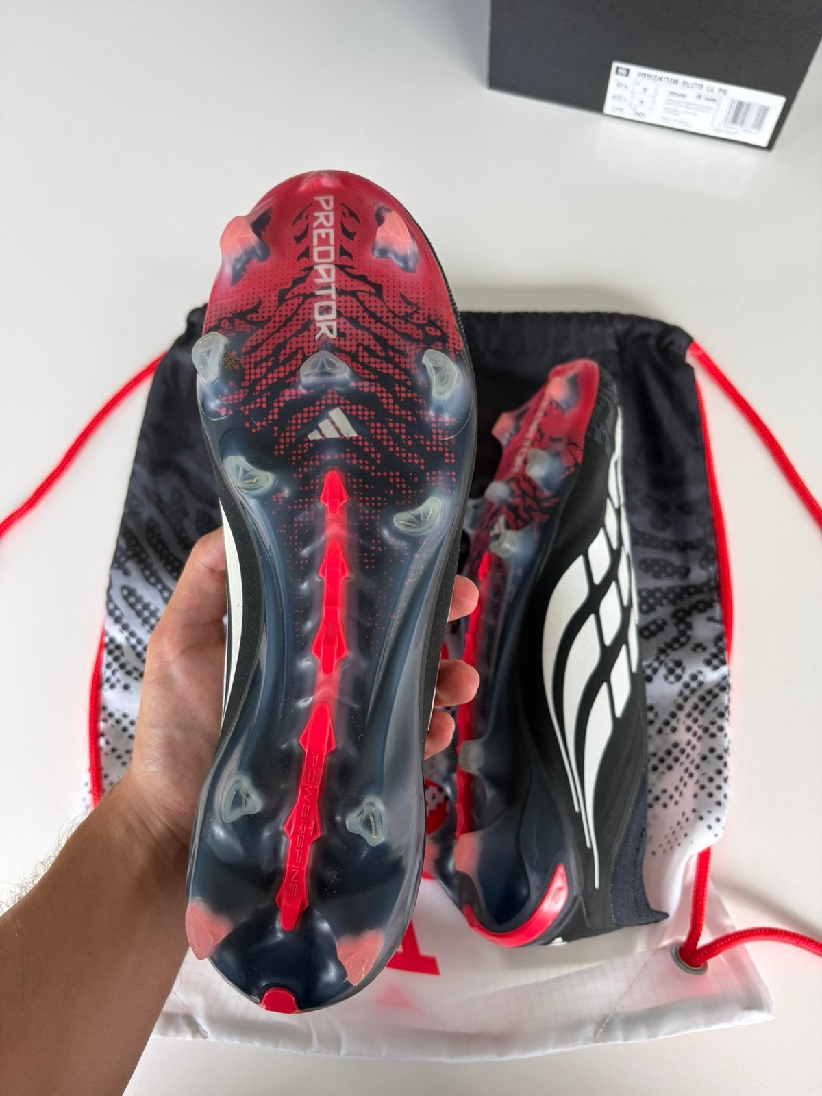 adidas Predator Elite Laceless FG DNA - taille 43 1/3 UK 9, Sports & Fitness, Enlèvement ou Envoi, Neuf, Chaussures