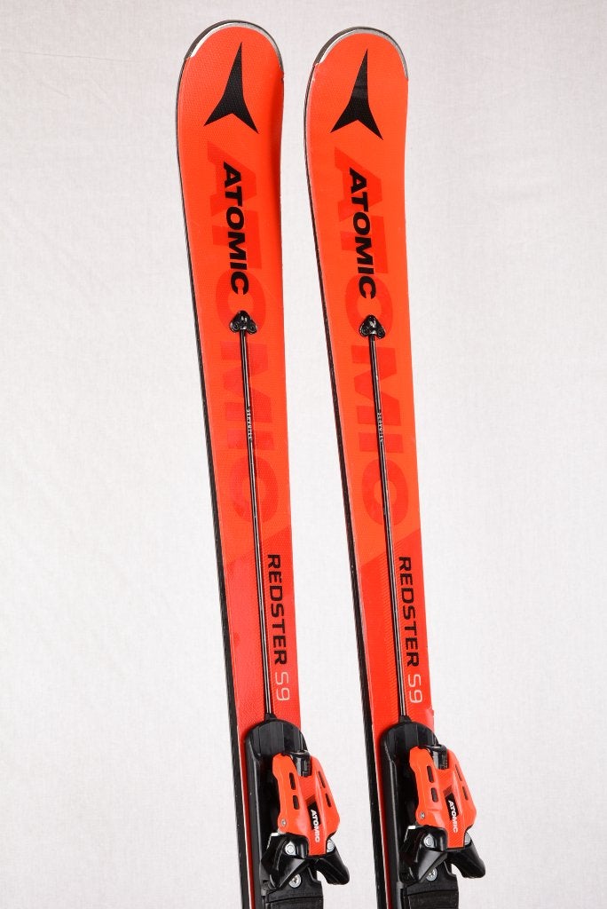 SKIS 159 ; 171 cm ATOMIC REDSTER S9 SERVOTEC, noyau en bois, Carving, Skis, 140 à 160 cm, Utilisé