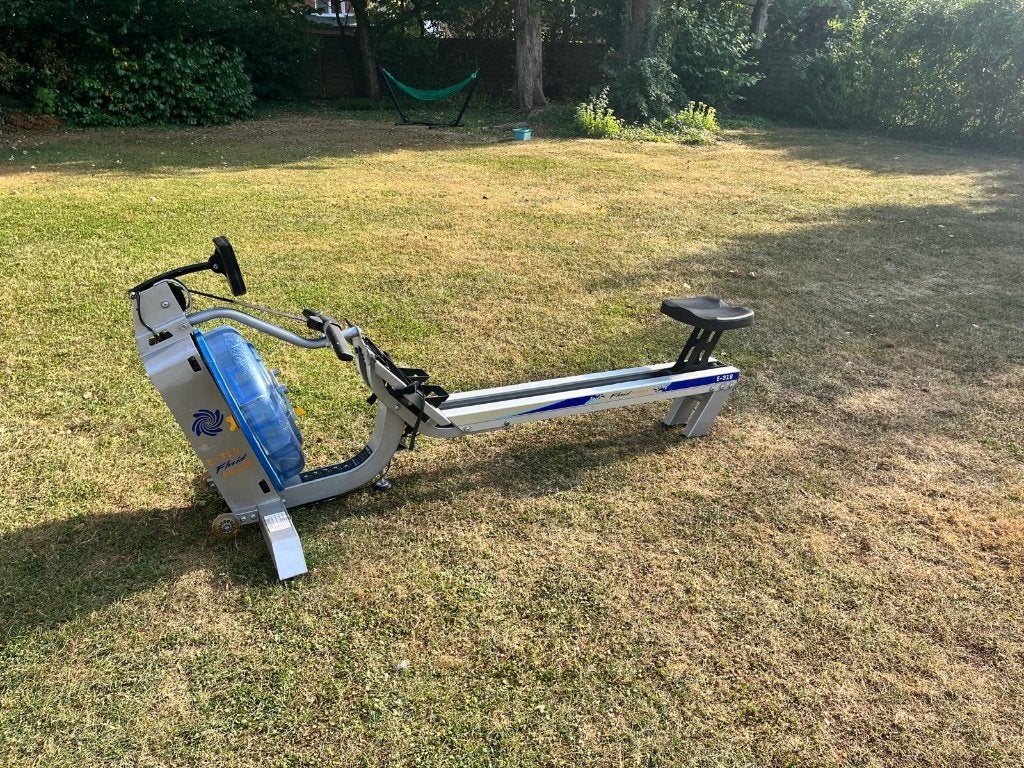 Rameur à eau First Degree Fitness E-316 Fluid Rower, Enlèvement, Utilisé, Aluminium, Rameur