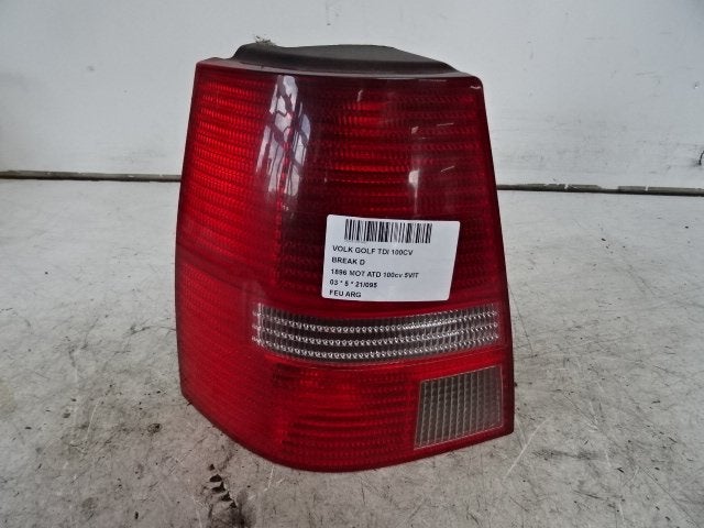 FEU ARRIÈRE GAUCHE Golf IV Variant (1J5) (1J9945075AA), Volkswagen, Volkswagen AG, Utilisé, Kundenbetreuung@volkswagen.de