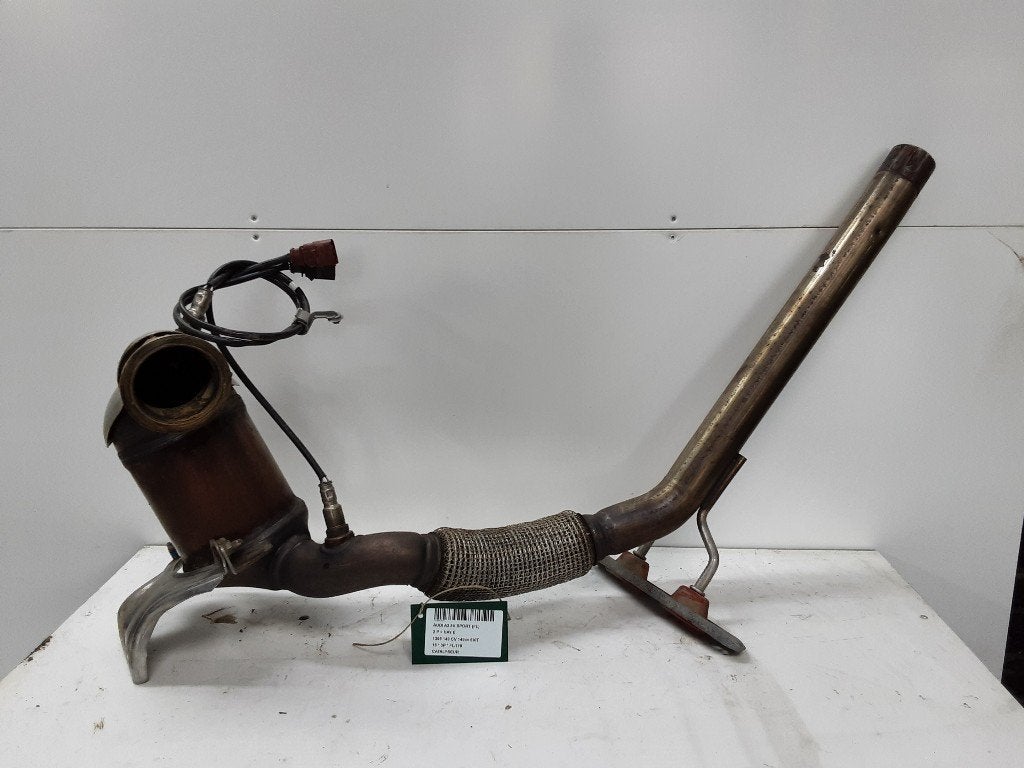 KATALYSATOR Audi A3 (8V1 / 8VK) (5Q0131701S), Gebruikt, Mevr. I. Hauben, Audi, Rue de l'Espoir 34 34
4030  GRIVEGNÉE, BE